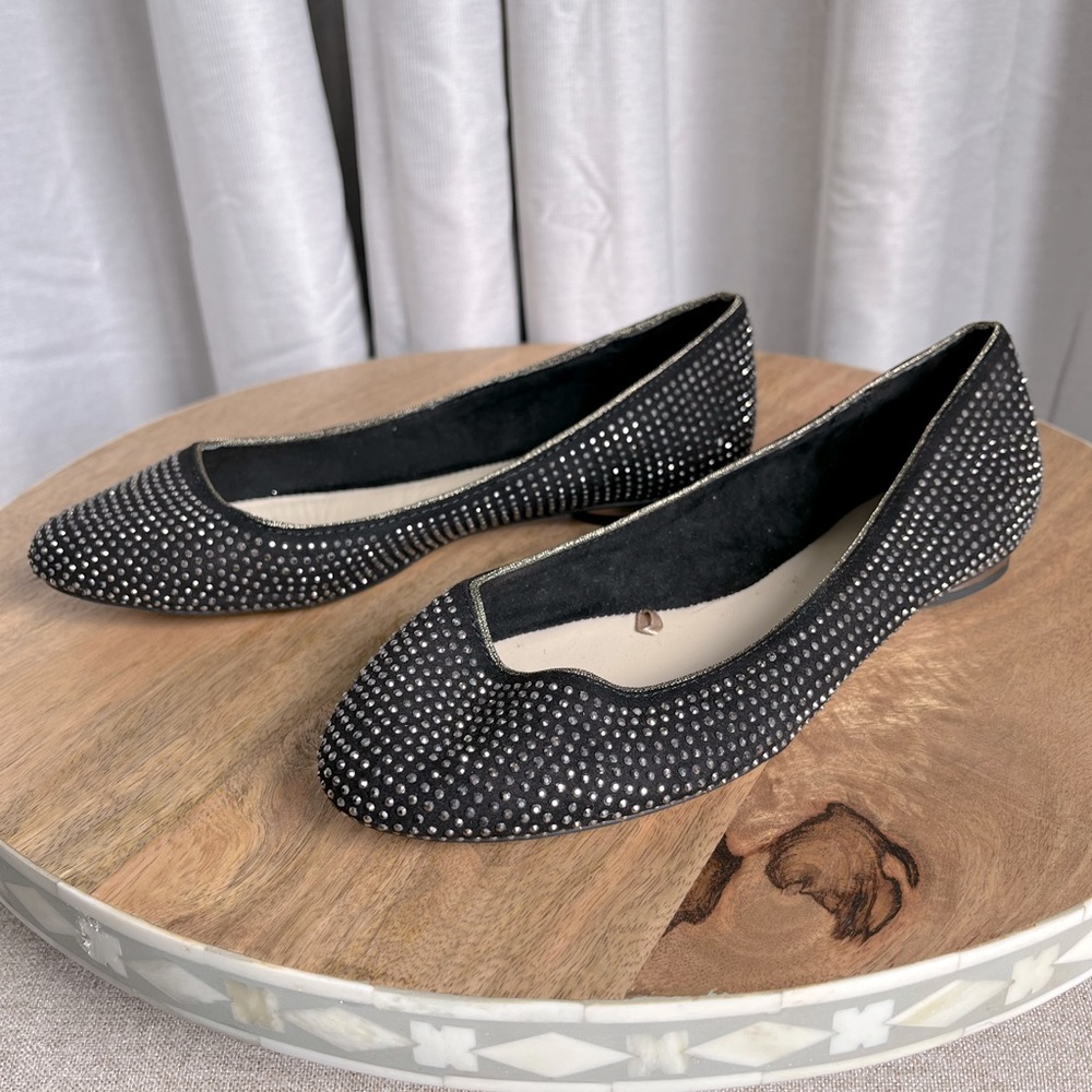 ZARA studded flats NWOT